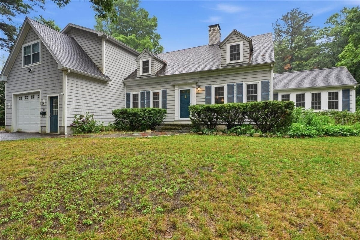 94 High St, Hingham, MA Photo #35