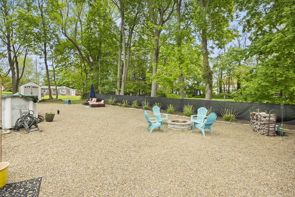 194 Grove Ave, Somerset, MA Photo #8