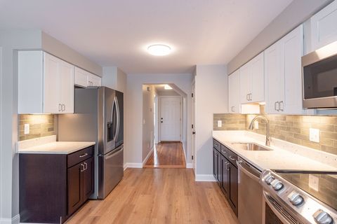 19 Hoyle 1 Norwood MA 02062