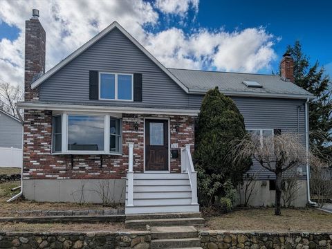 16 Edgemere Ave Burlington MA 01803
