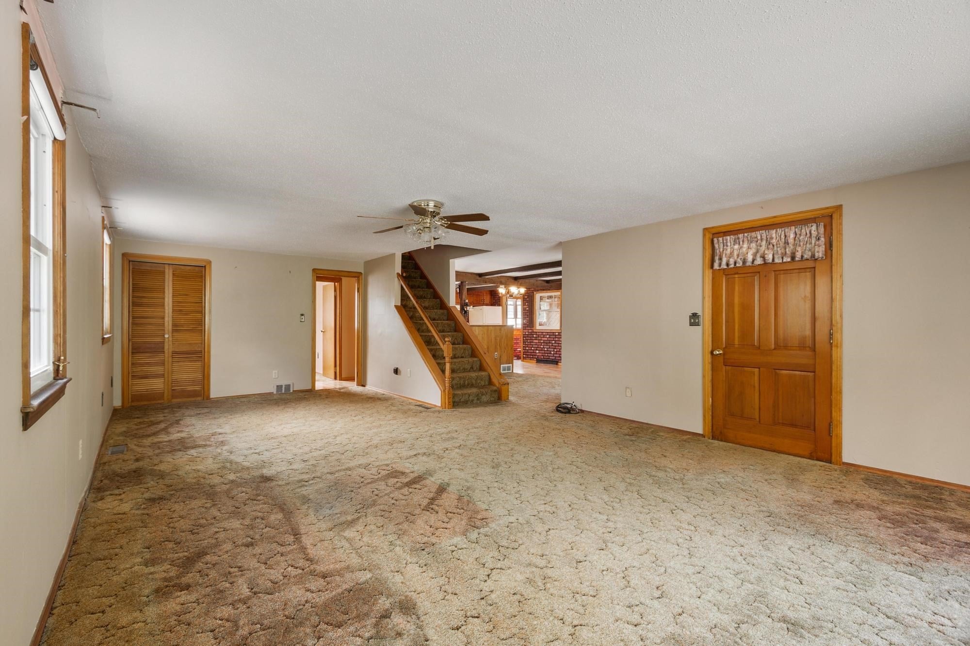 82 Russell St, Haverhill, MA Photo #17