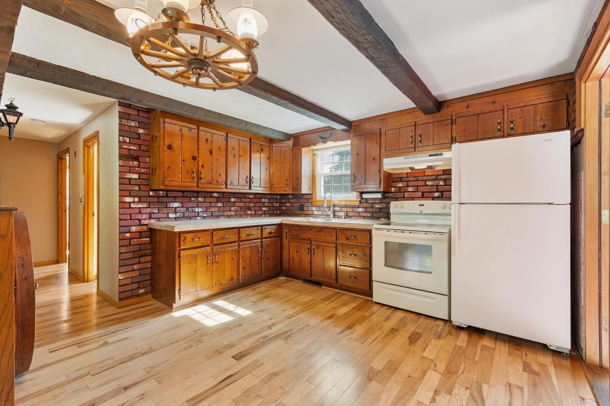82 Russell St, Haverhill, MA Photo #9