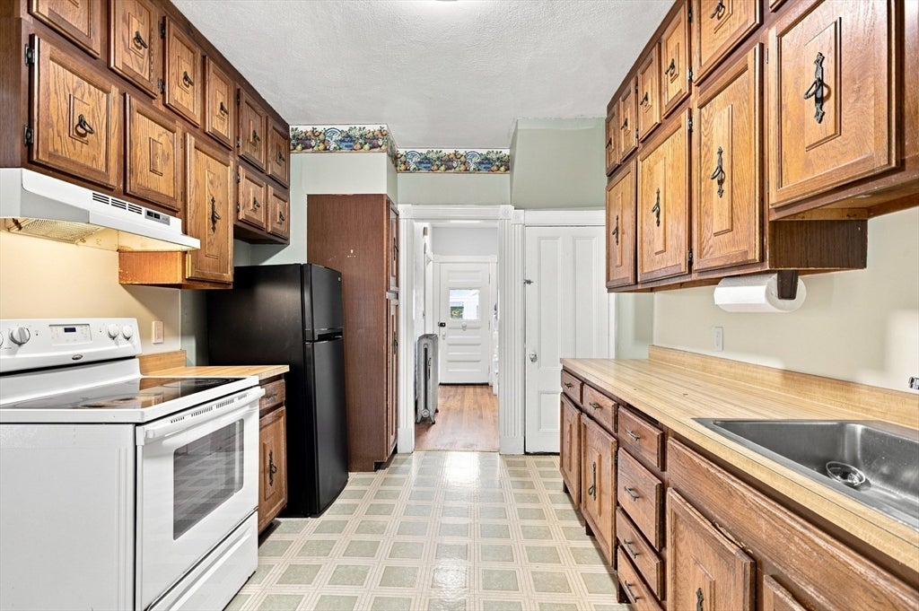 16 Lochwan Street #16, Winchester, MA, 16 Lochwan Street #16, Winchester, MA Photo #11