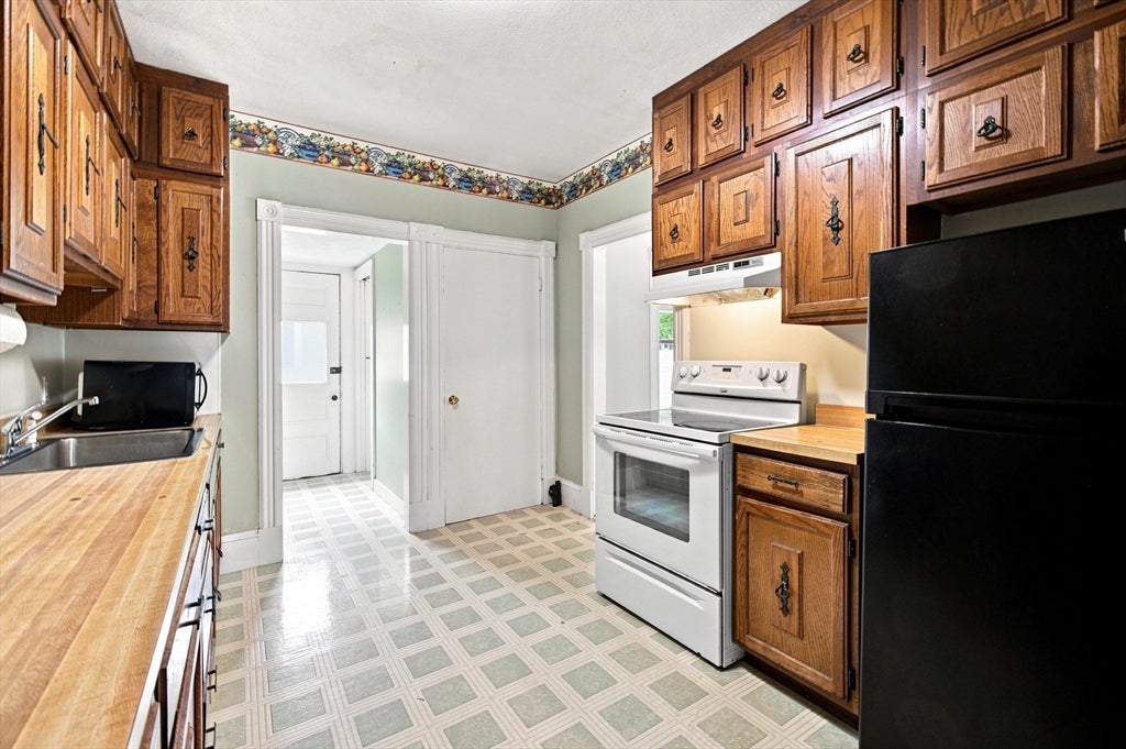 16 Lochwan Street #16, Winchester, MA, 16 Lochwan Street #16, Winchester, MA Photo #14