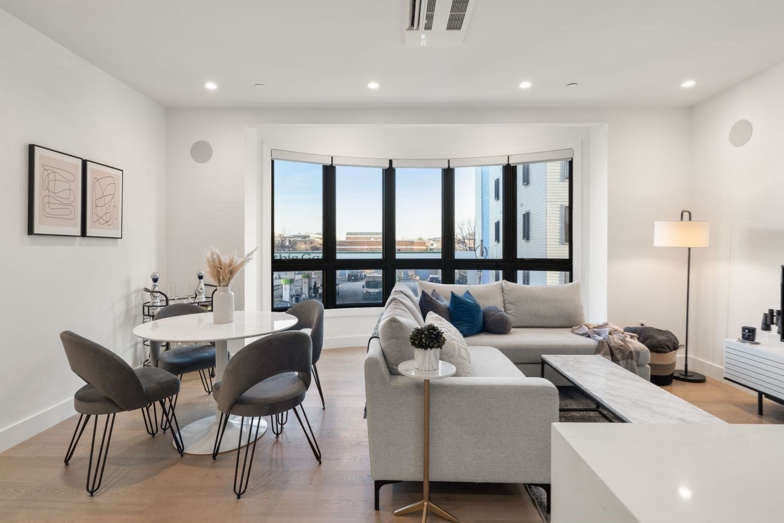 75 W Broadway 202