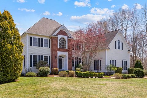 Photo of 3 Oak Street, Hopkinton, MA 01748 (MLS # 73505909)