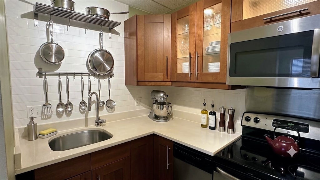 200 Swanton St #705, Winchester, MA, 200 Swanton St #705, Winchester, MA Photo #5