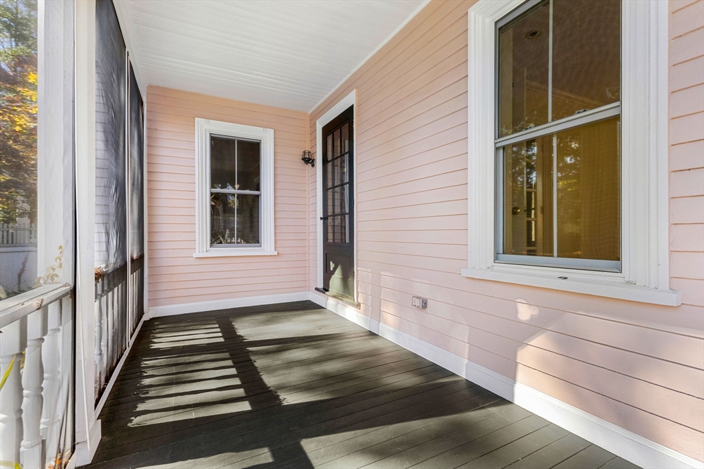 34 Thoreau Street 34