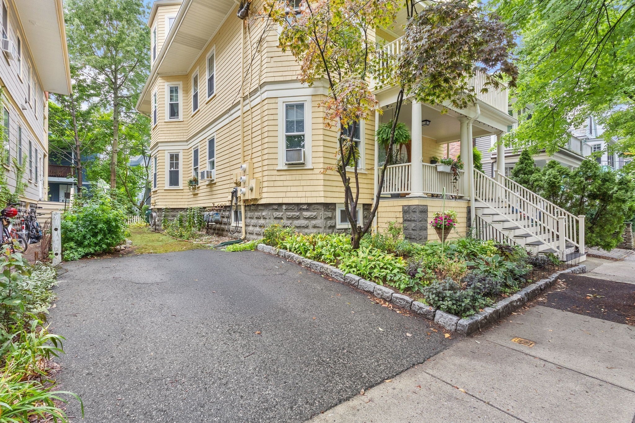 37 Granville Road #3, Cambridge, MA, 37 Granville Road #3, Cambridge, MA Photo #4
