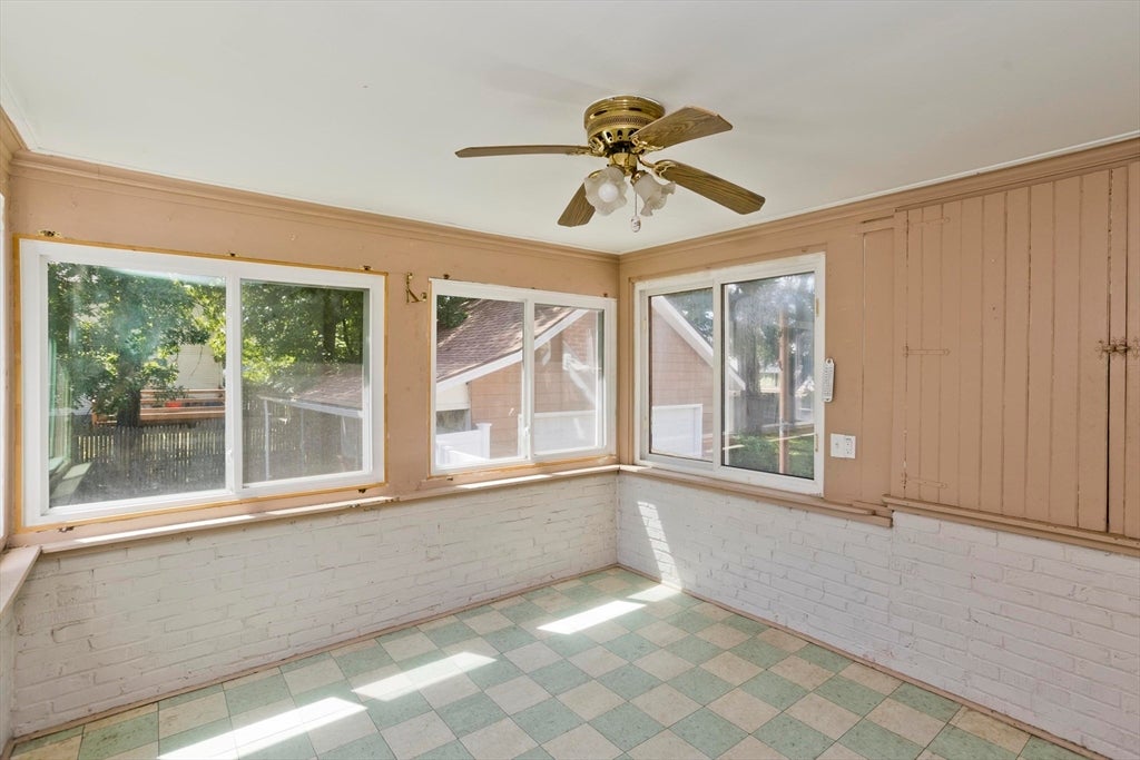 86 Laurence St, Springfield, MA Photo #27
