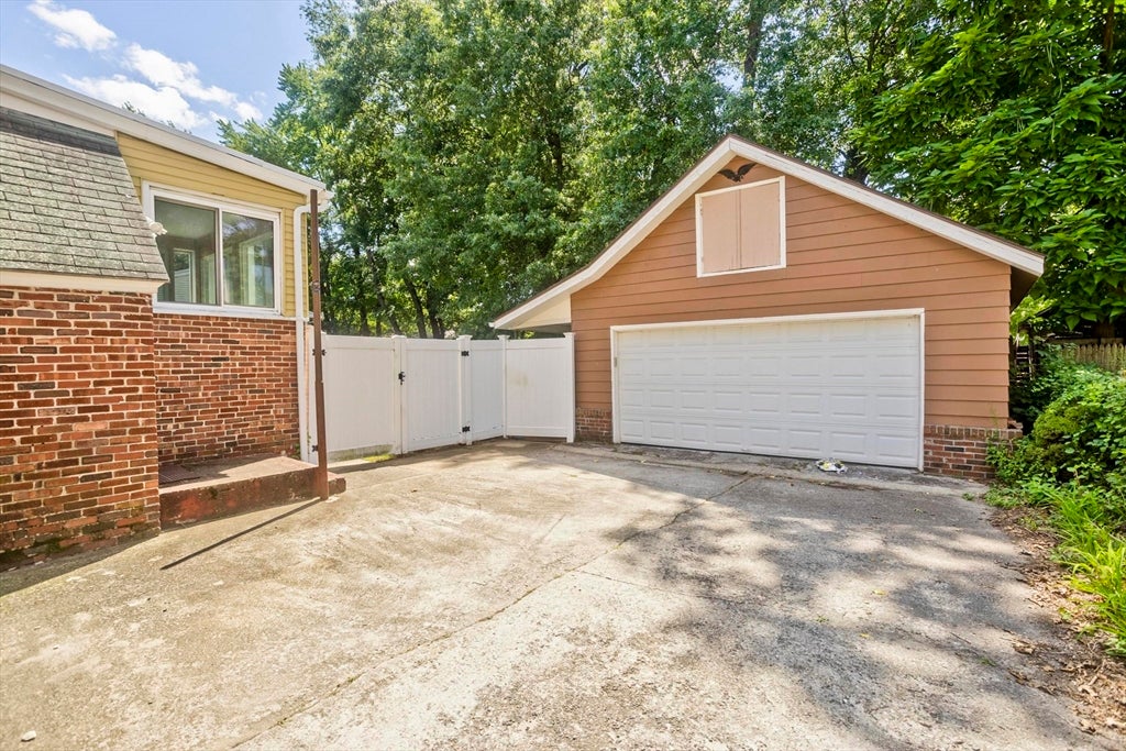 86 Laurence St, Springfield, MA Photo #42