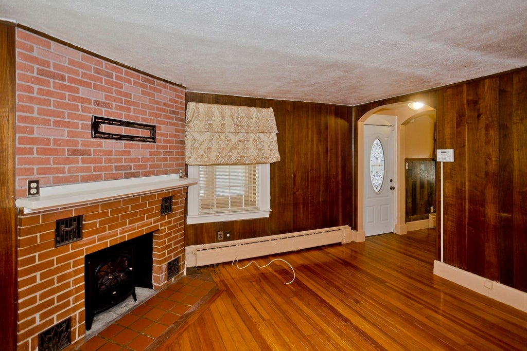 86 Laurence St, Springfield, MA Photo #8
