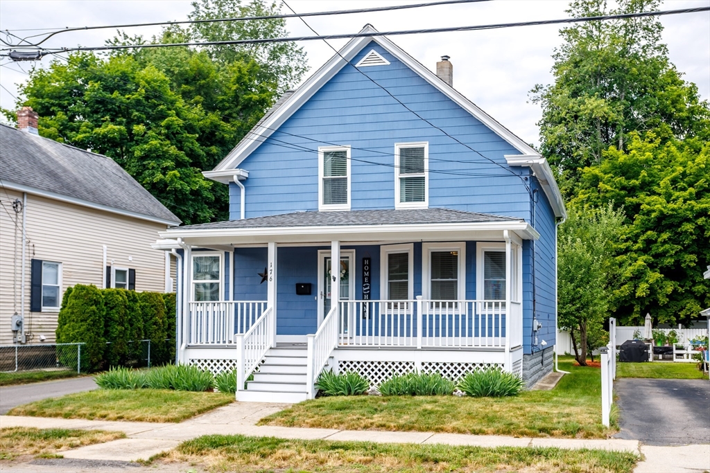 176 Hall St