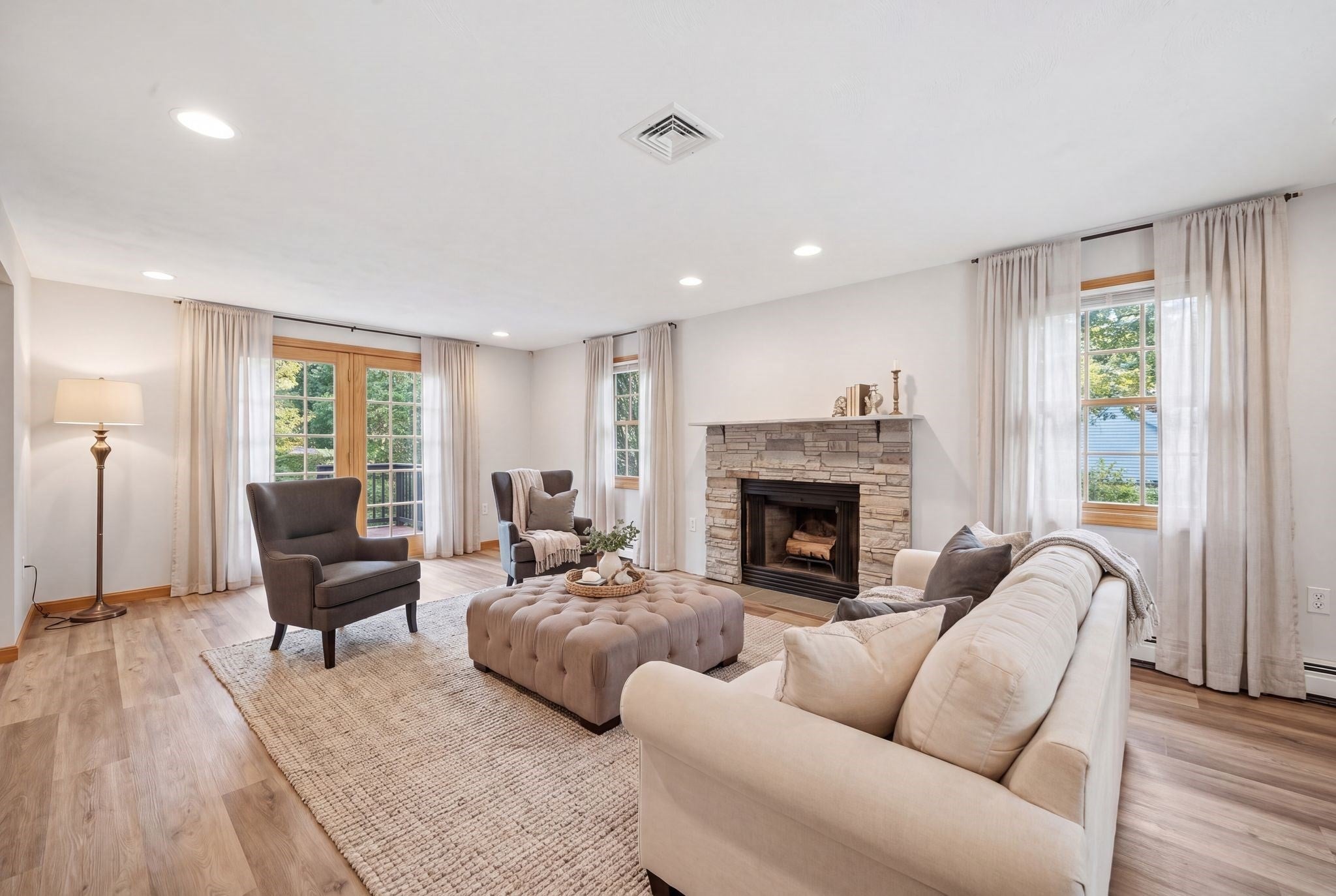 1289 Whipple Rd, Tewksbury, MA, 1289 Whipple Rd, Tewksbury, MA Photo #6