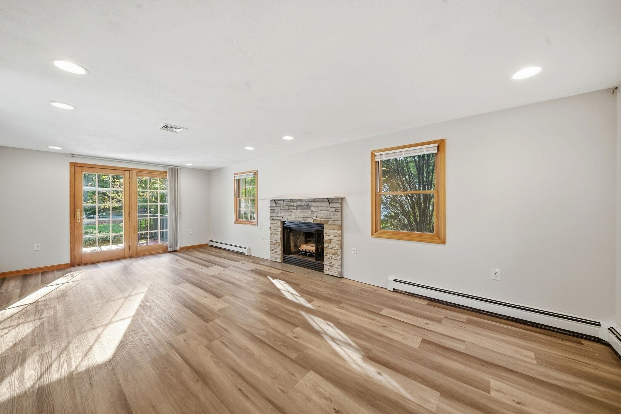 1289 Whipple Rd, Tewksbury, MA, 1289 Whipple Rd, Tewksbury, MA Photo #7