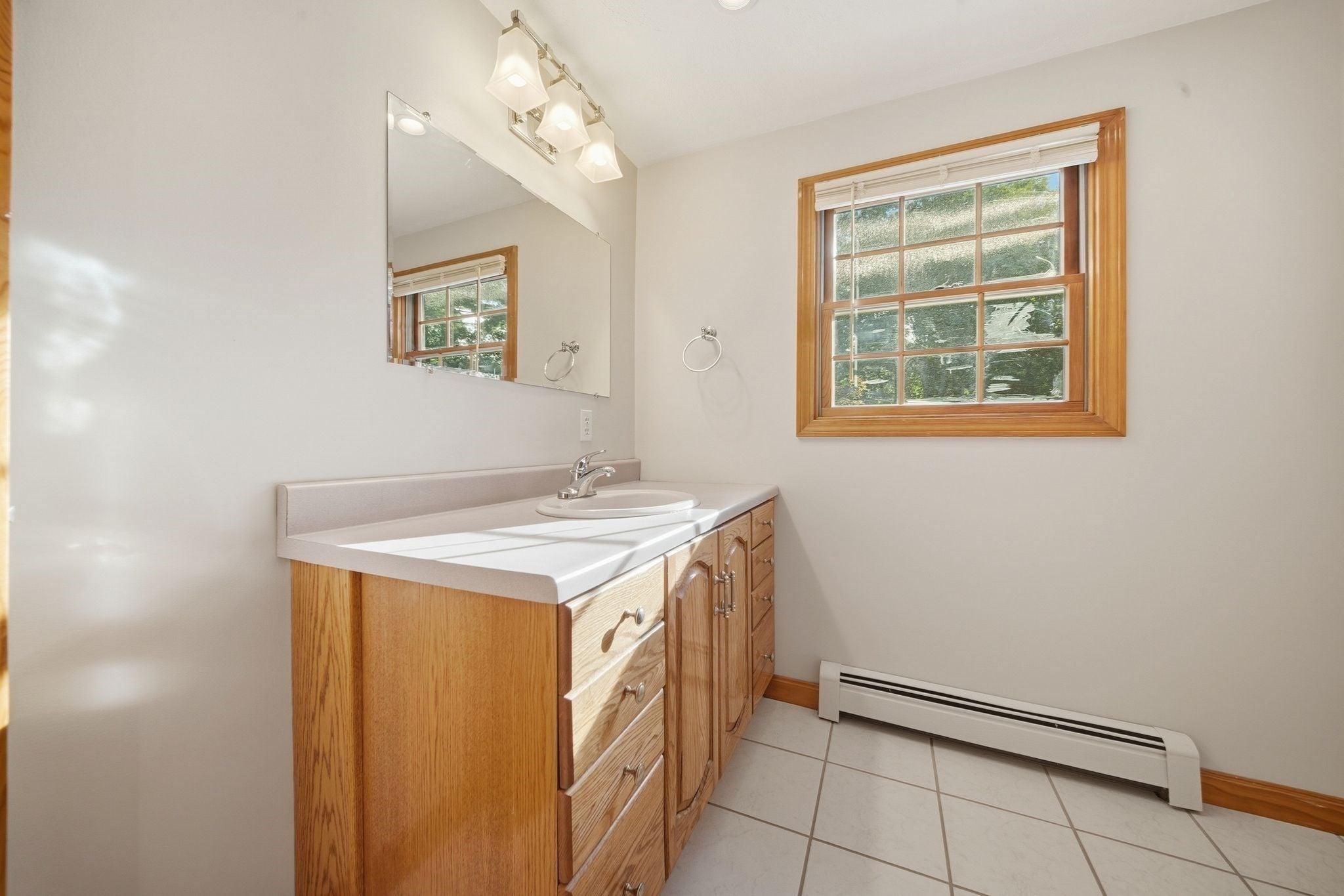 1289 Whipple Rd, Tewksbury, MA, 1289 Whipple Rd, Tewksbury, MA Photo #9