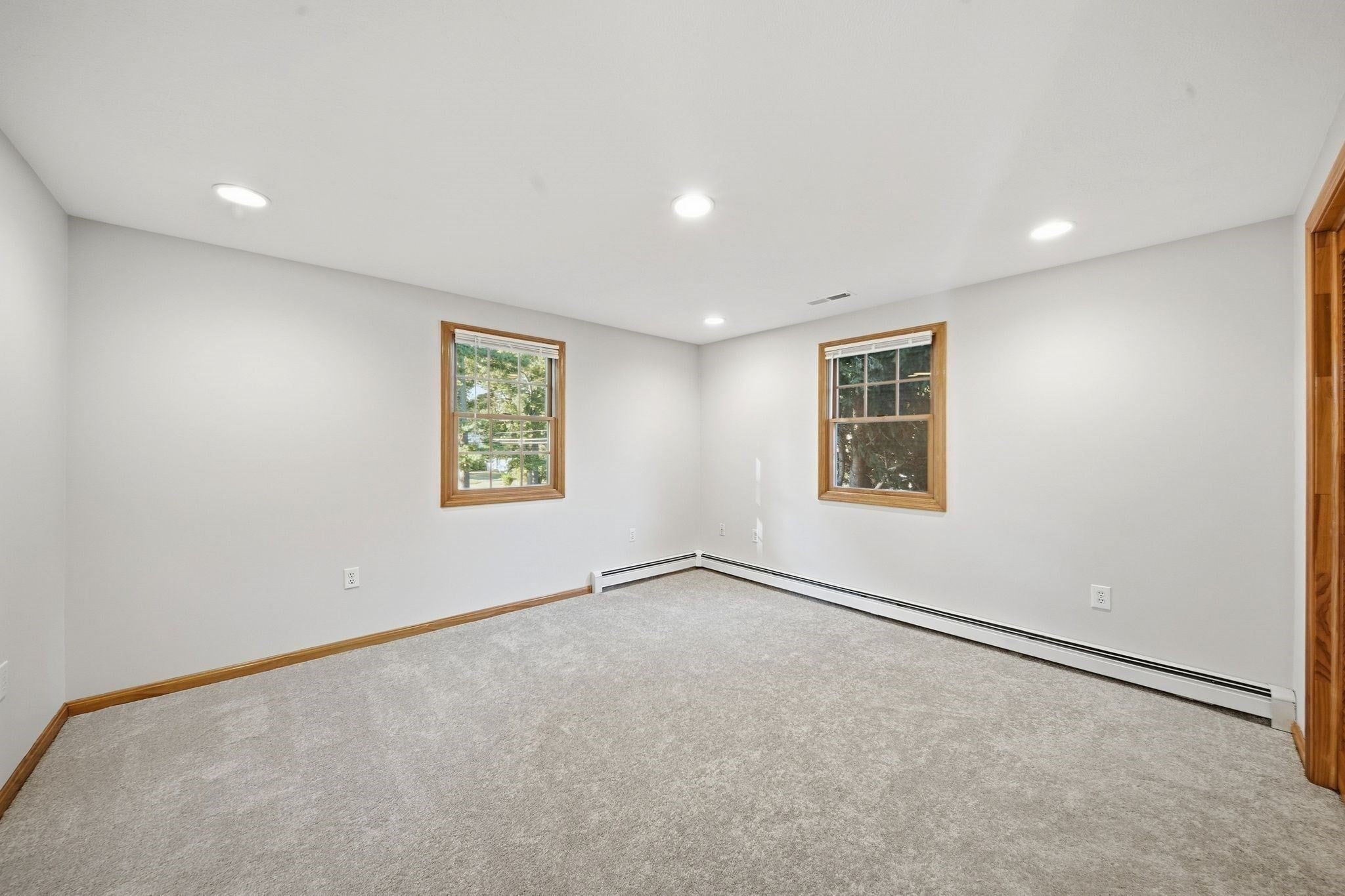 1289 Whipple Rd, Tewksbury, MA, 1289 Whipple Rd, Tewksbury, MA Photo #10