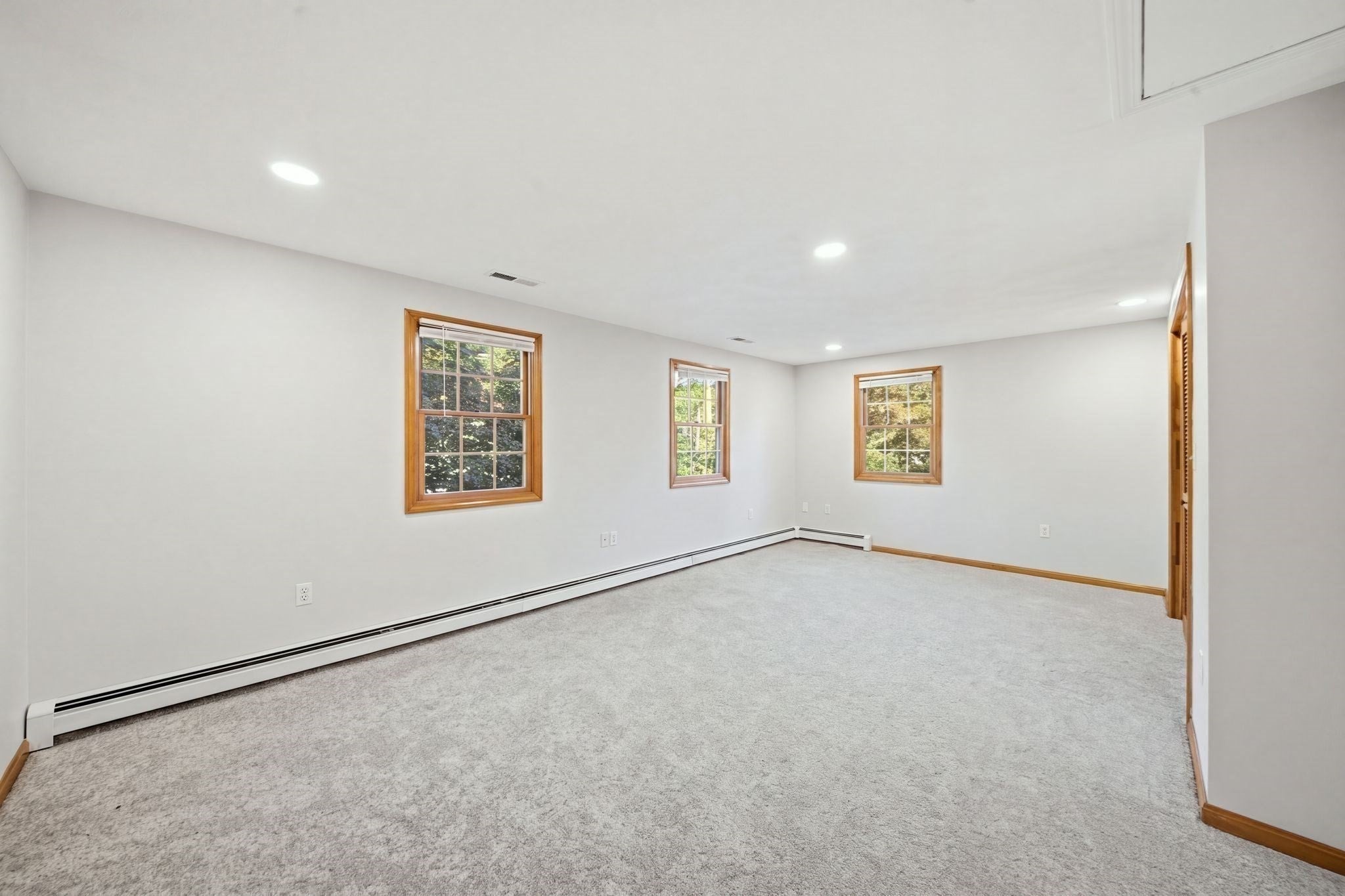 1289 Whipple Rd, Tewksbury, MA, 1289 Whipple Rd, Tewksbury, MA Photo #13