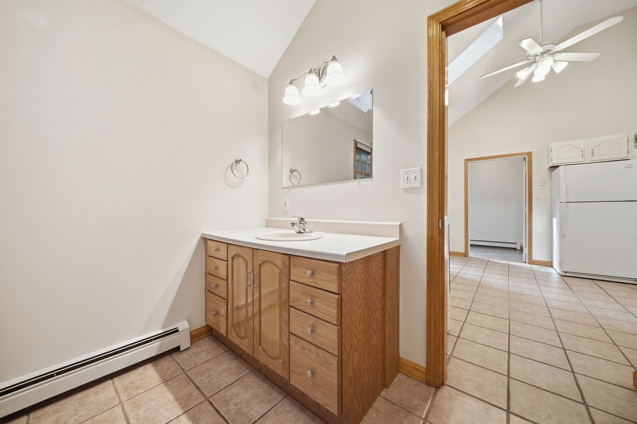 1289 Whipple Rd, Tewksbury, MA, 1289 Whipple Rd, Tewksbury, MA Photo #24