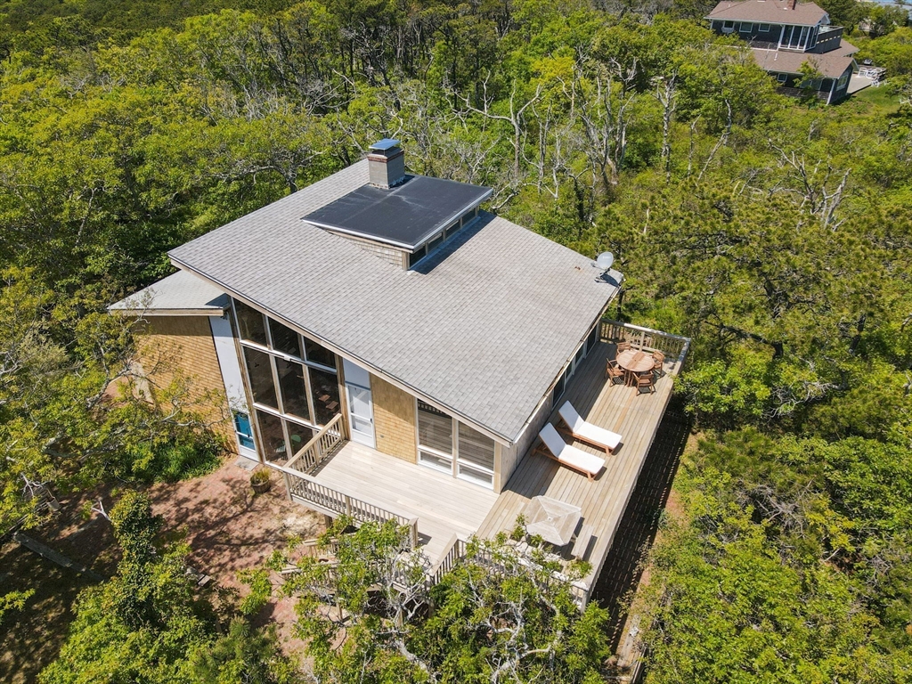 135 Newcomb Hollow Rd