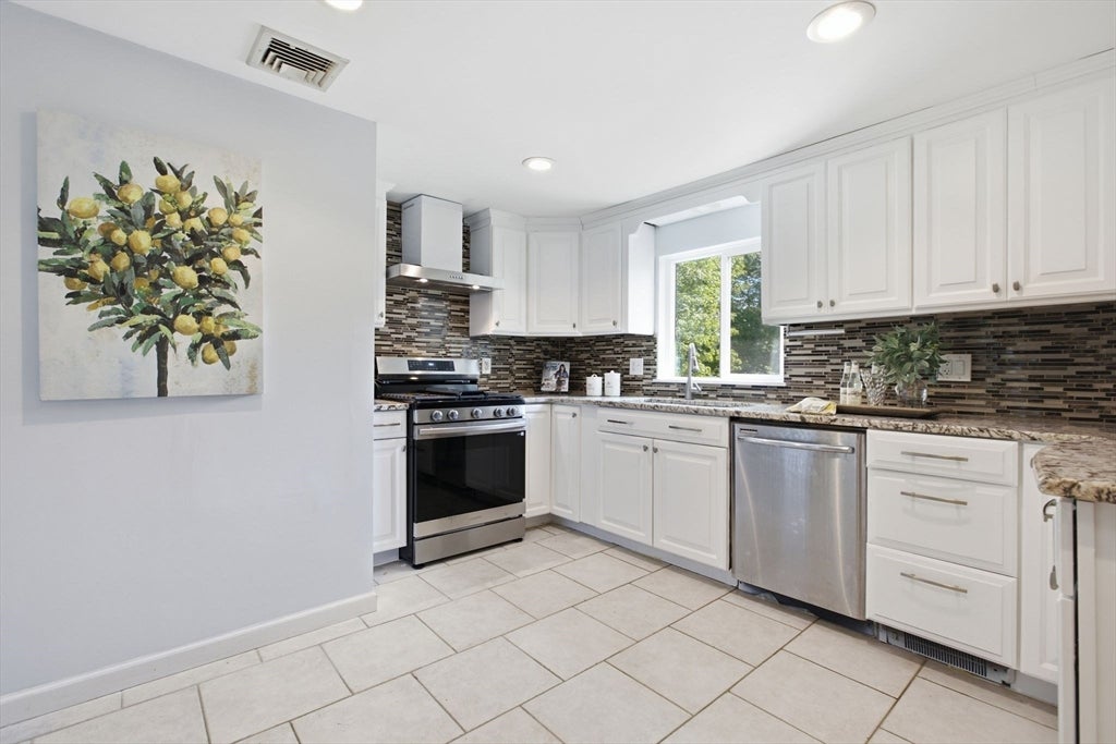 88 Muller Rd, Burlington, MA, 88 Muller Rd, Burlington, MA Photo #12