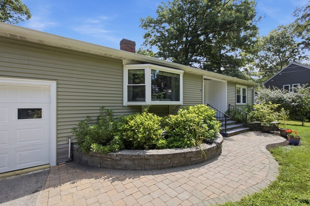 88 Muller Rd, Burlington, MA, 88 Muller Rd, Burlington, MA Photo #3