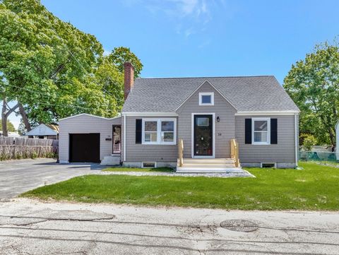 14 Crescent Road Weymouth MA 02191