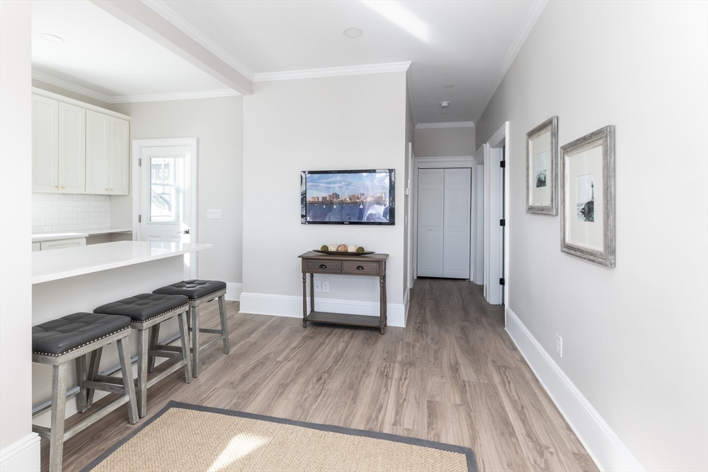 51 Harbor View Ave 2