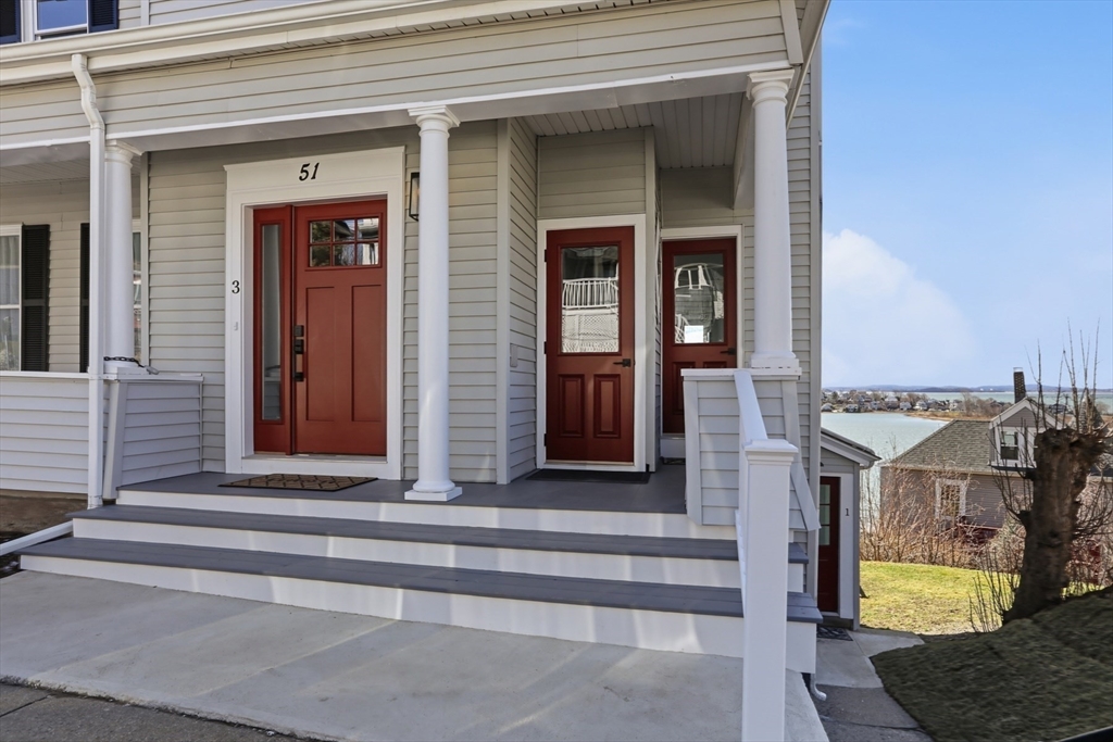 51 Harbor View Ave 2