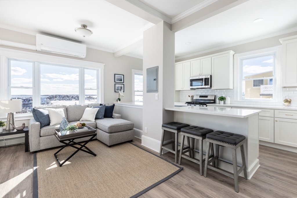 51 Harbor View Ave 2