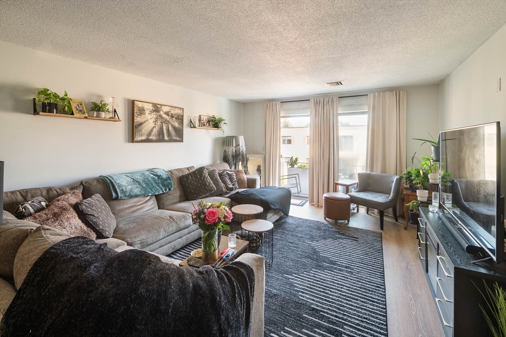 404 Broadway #303, Lynn, MA Photo #10