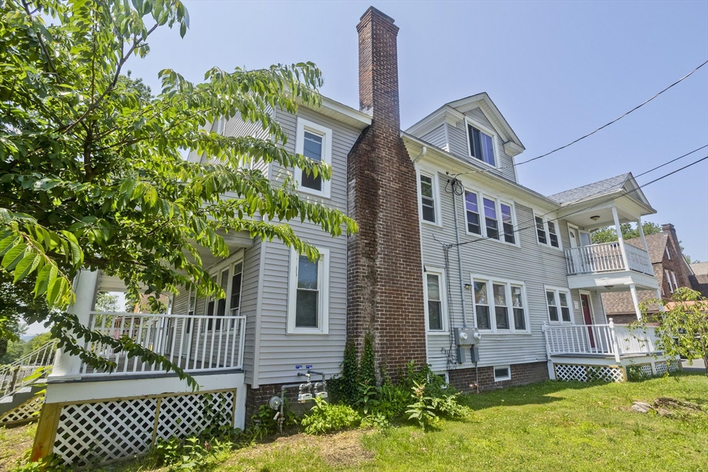 424 Carew