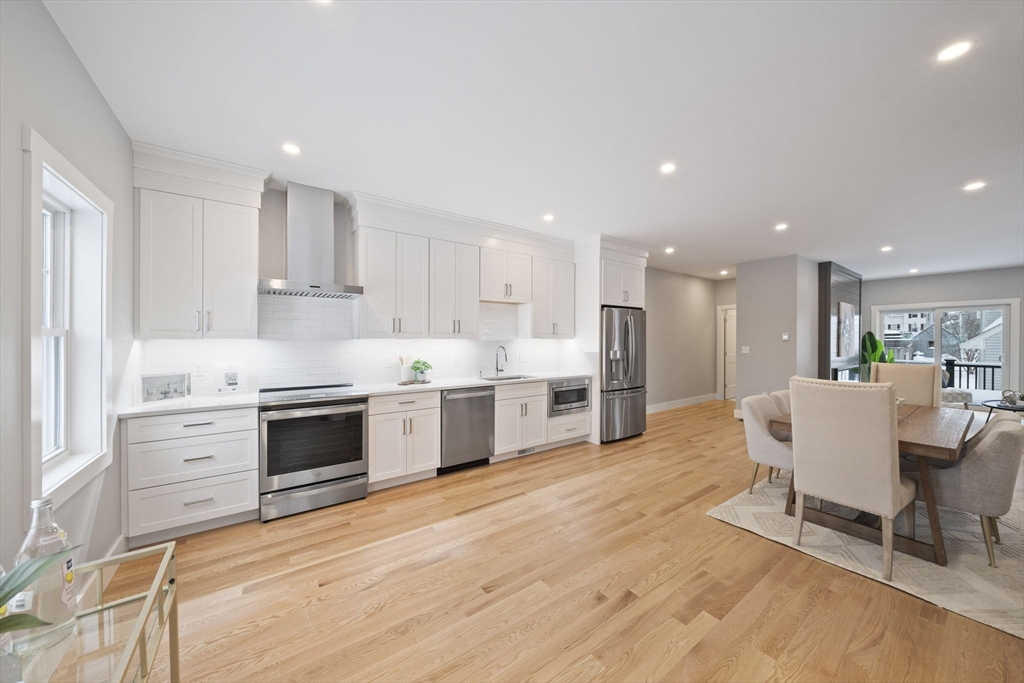 87 Neponset Street 87