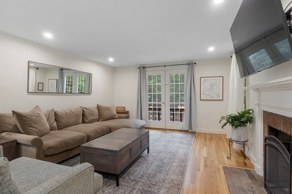 166 Red Acre Rd, Stow, MA Photo #5