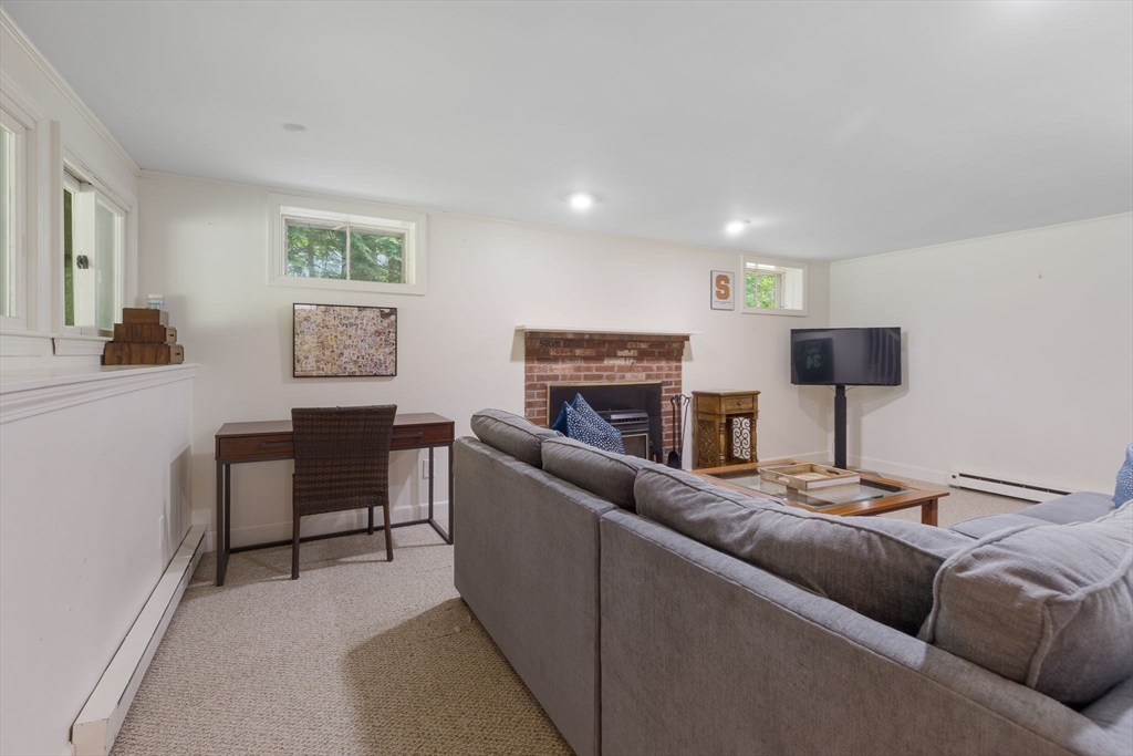 166 Red Acre Rd, Stow, MA Photo #25