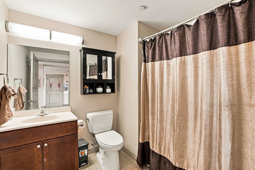275 W Main St #14, Marlborough, MA Photo #15