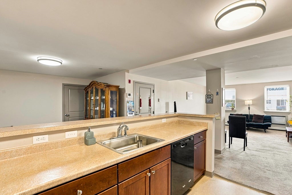 275 W Main St #14, Marlborough, MA Photo #10