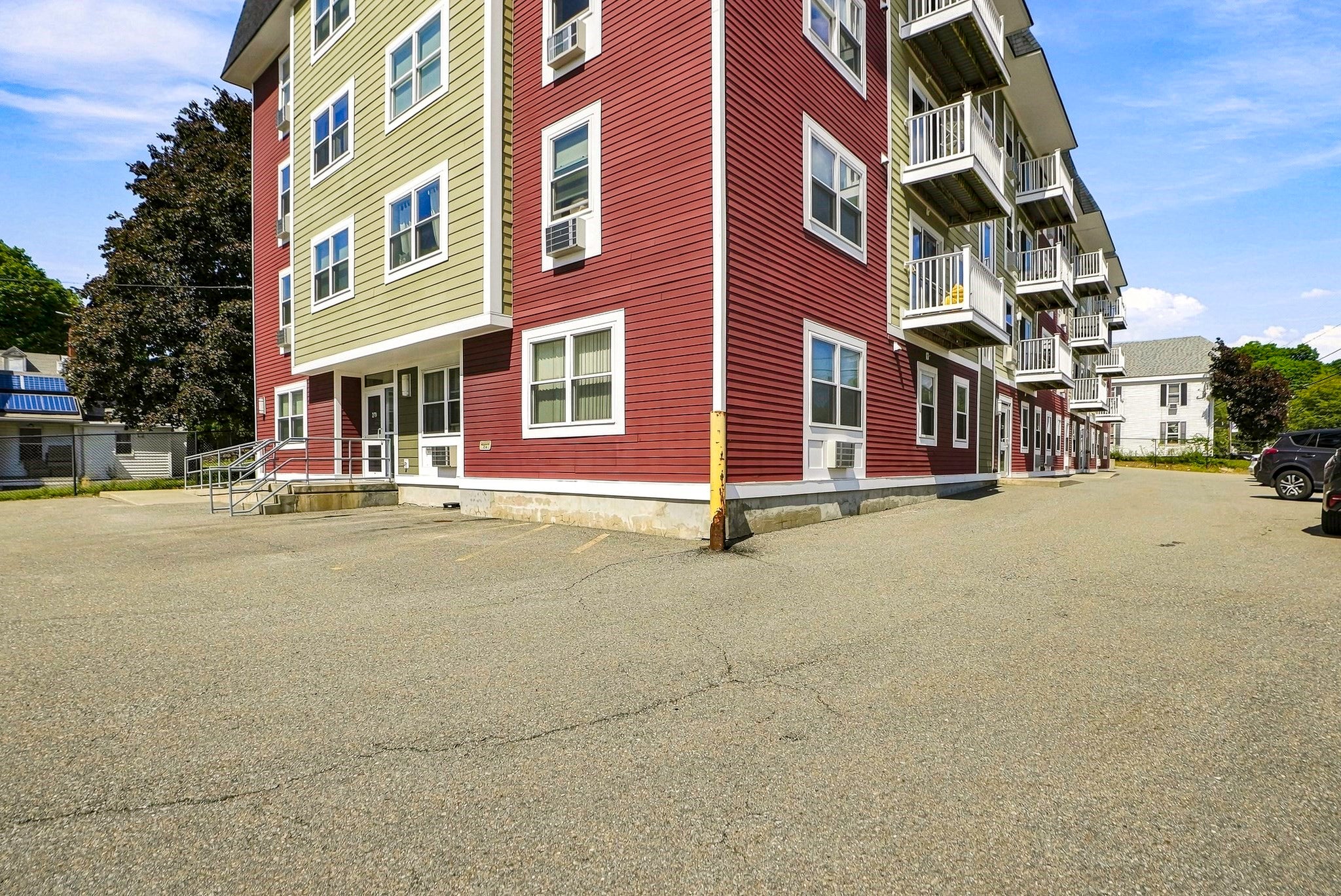 275 W Main St 14, Marlborough MA 01752