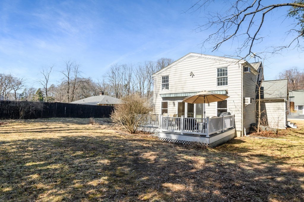 5 Loring Street
