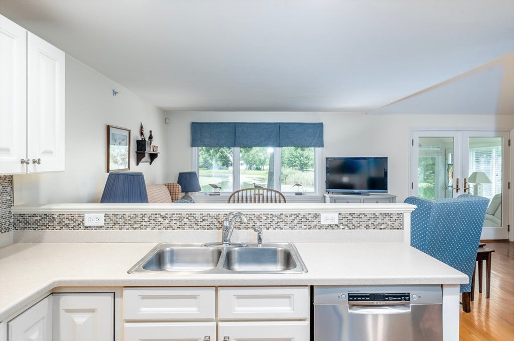 7 Ironwood Path #186, Mashpee, MA, 7 Ironwood Path #186, Mashpee, MA Photo #4