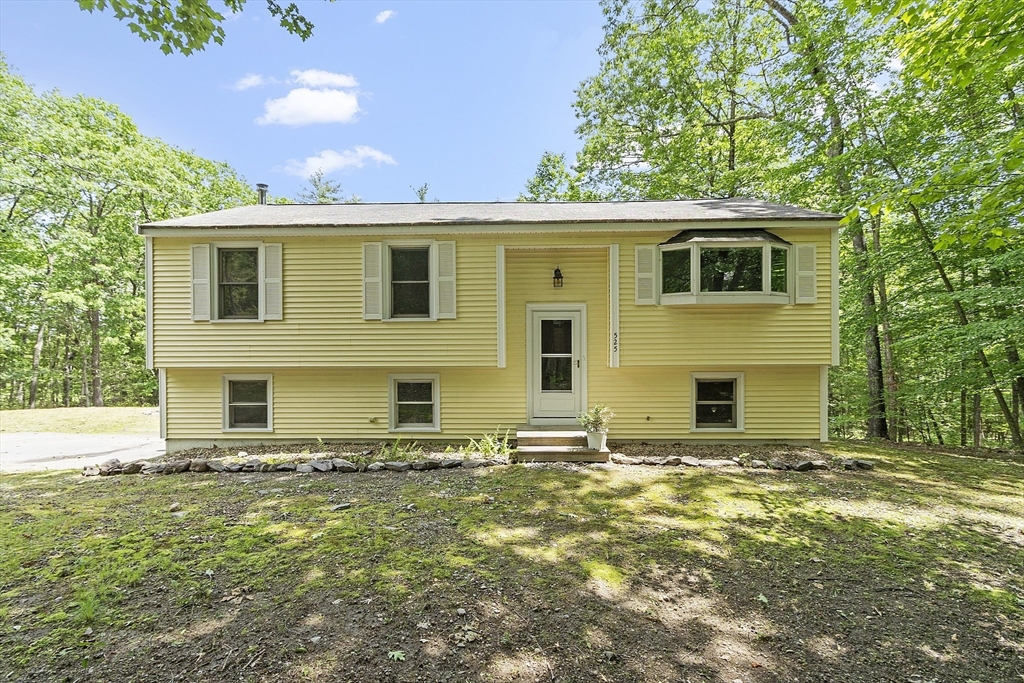 525 Flat Hill Rd