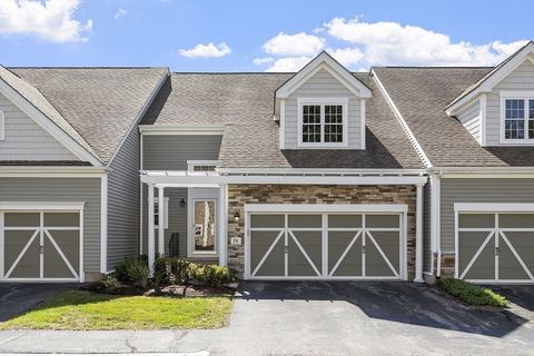26 Kendall Ct 67 Bedford MA 01730