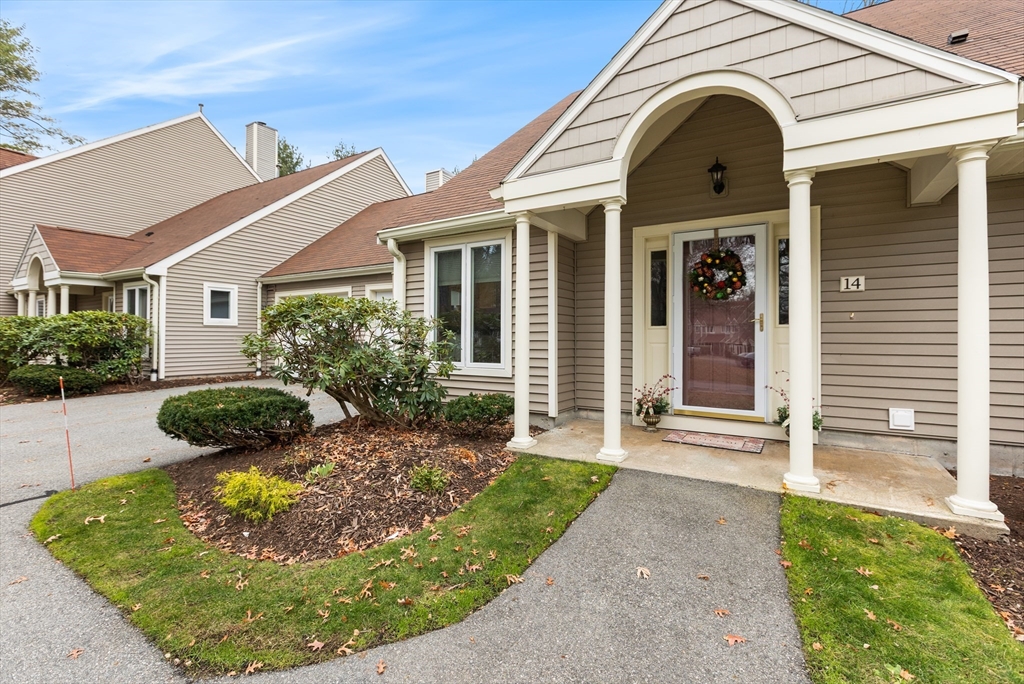 14 Saw Mill Brook Way 14