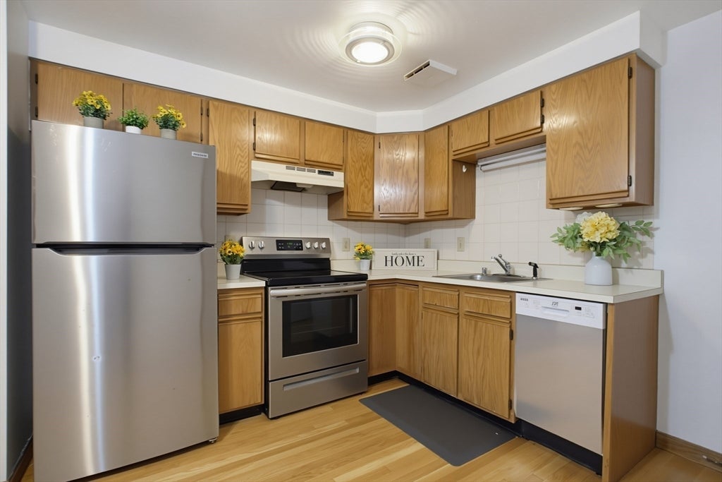 45 Cross St 21