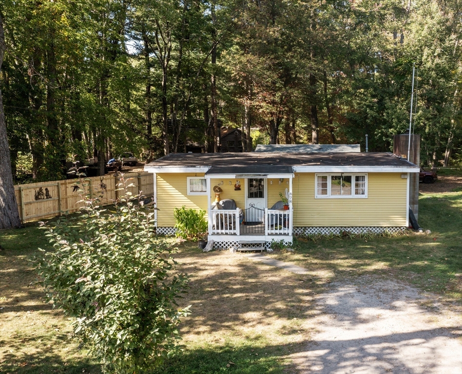 878 Flat Hill Rd