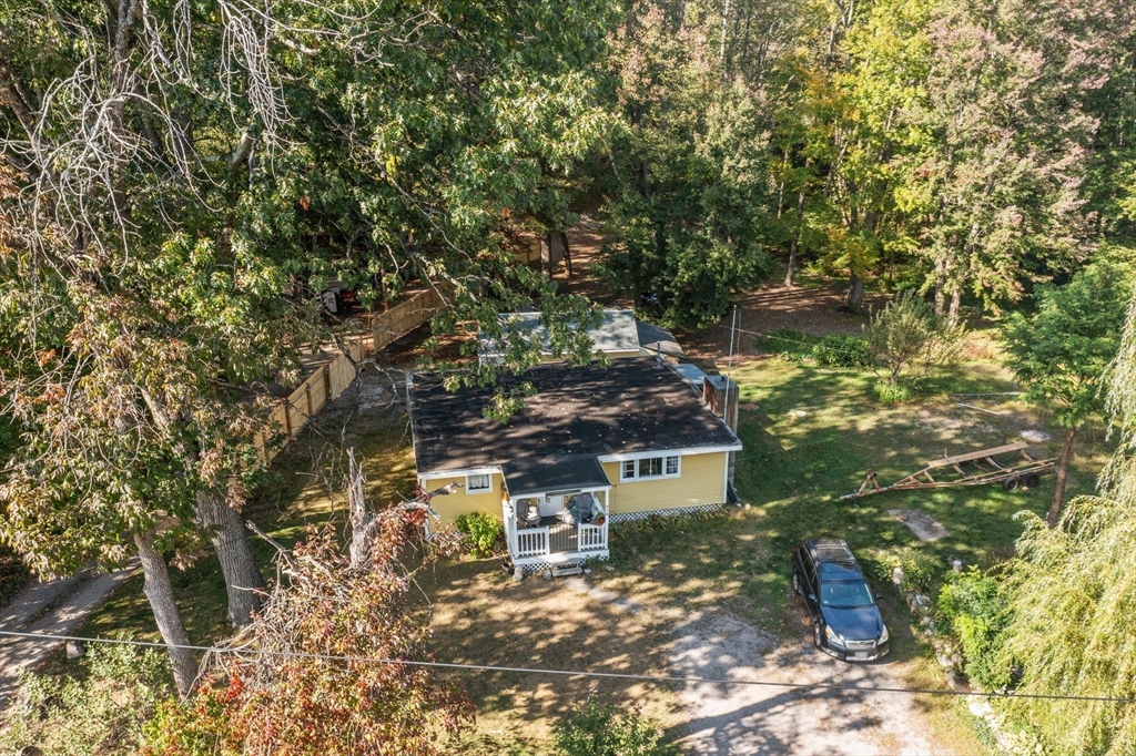 878 Flat Hill Rd