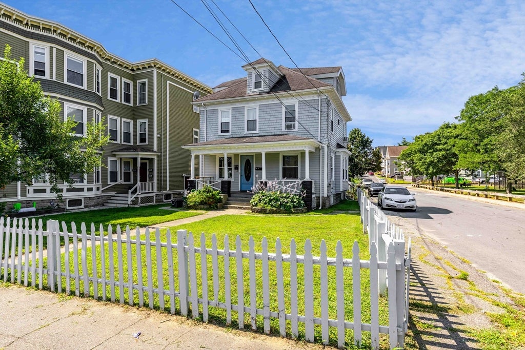 24 Blaisdell St, Haverhill, MA, 24 Blaisdell St, Haverhill, MA Photo #5