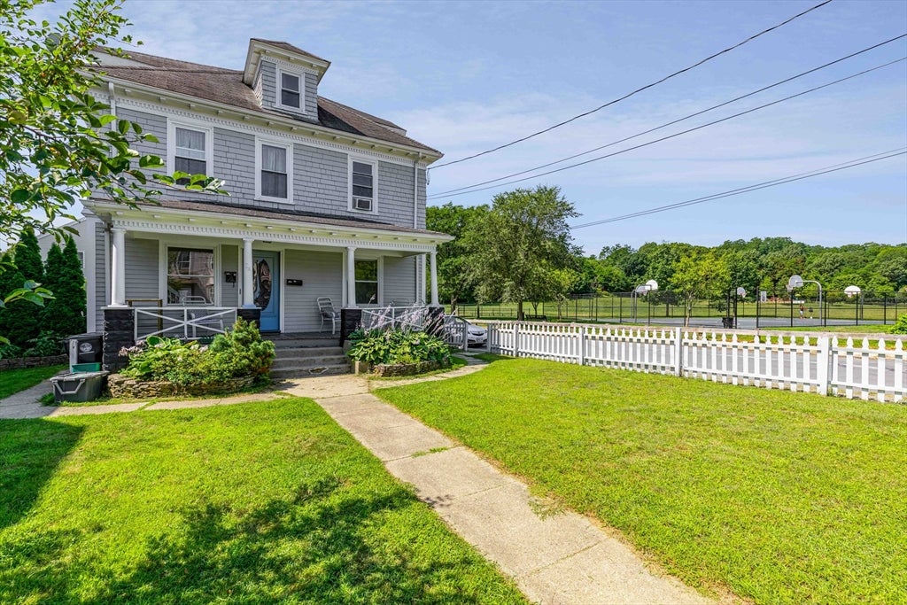 24 Blaisdell St, Haverhill, MA, 24 Blaisdell St, Haverhill, MA Photo #2