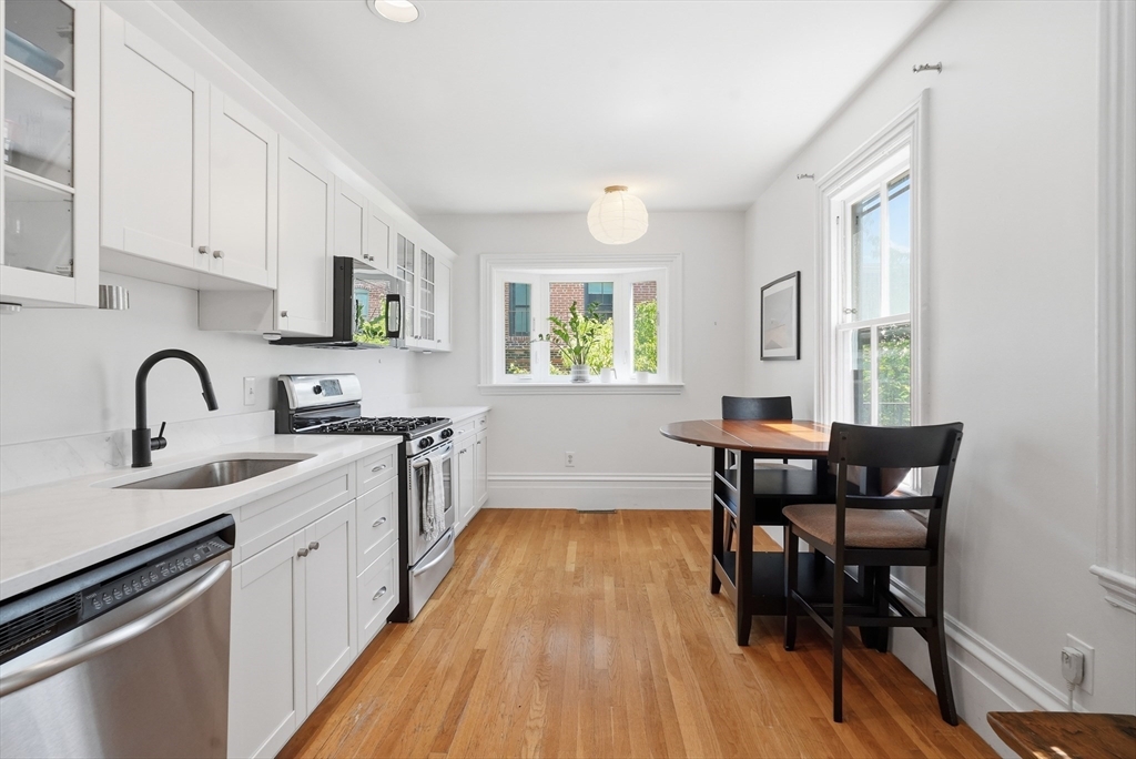 19 Salem St 2