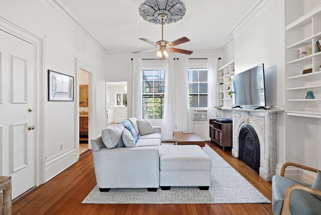 19 Salem St 2